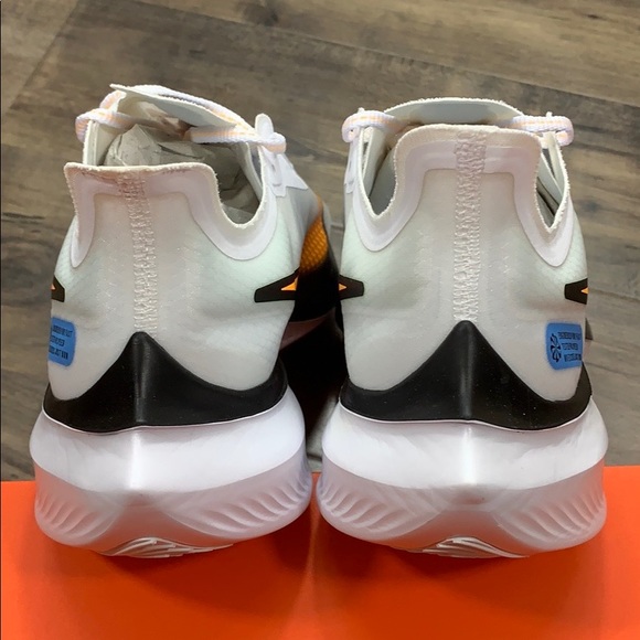 Nike Zoom Gravity Men's Running Shoes Training Spo - Picture 6 of 16